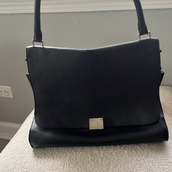 🖤Celine Trapeze Bag🖤 - Picture 13 of 15